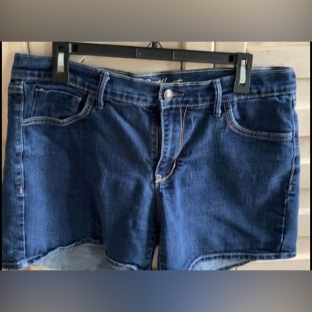 Women’s Old Navy Sweetheart Shorts Size 12